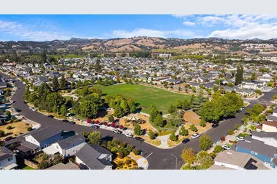 1698 Randon Way, Santa Rosa, CA 95403 - Photo 67