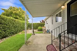 37 Falcon Crest Cir, Napa, CA 94558 - Photo 33