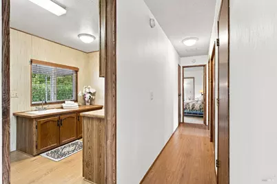37 Falcon Crest Circle, Napa, CA 94558 - Photo 17