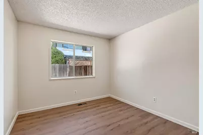 582 Maria Drive, Petaluma, CA 94954 - Photo 11