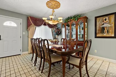 161 Clayton Court, Vallejo, CA 94591 - Photo 7