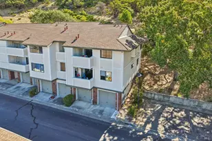 79 Village Cir, San Rafael, CA 94903 - Photo 15
