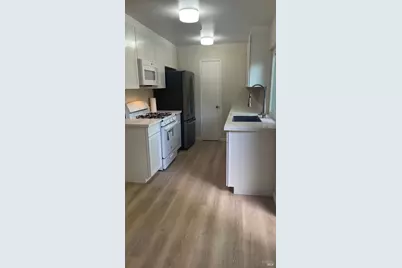 5048 Charmian Drive, Santa Rosa, CA 95409 - Photo 9