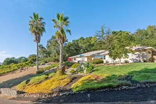 4322 Oakridge Ln, Penngrove, CA 94951 - Photo 3
