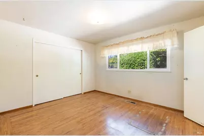 4910 Deerwood Drive, Santa Rosa, CA 95403 - Photo 27