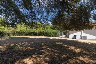 4910 Deerwood Dr, Santa Rosa, CA 95403 - Photo 43