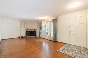 4910 Deerwood Dr, Santa Rosa, CA 95403 - Photo 9