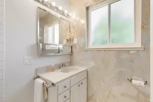 836 W 8th St, Benicia, CA 94510 - Photo 27
