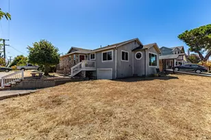 836 W 8th St, Benicia, CA 94510 - Photo 3