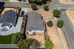 836 W 8th St, Benicia, CA 94510 - Photo 35