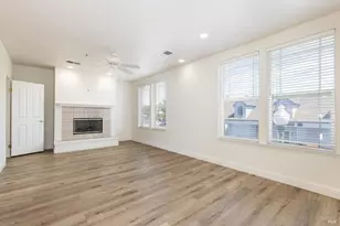 31 Johnson St, Windsor, CA 95492 - Photo 3