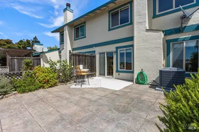 1492 London Circle, Benicia, CA 94510 - Photo 27
