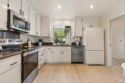 1492 London Circle, Benicia, CA 94510 - Photo 13
