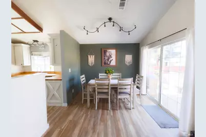 915 Scottsdale Drive, Vacaville, CA 95687 - Photo 11