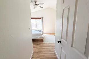 915 Scottsdale Dr, Vacaville, CA 95687 - Photo 29