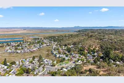 2711 Topaz Drive, Novato, CA 94945 - Photo 53