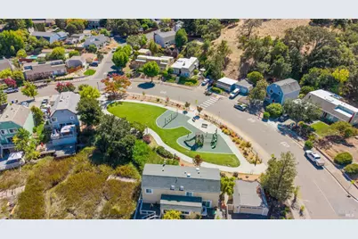 2711 Topaz Drive, Novato, CA 94945 - Photo 57