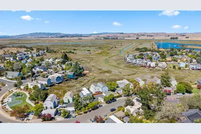 2711 Topaz Drive, Novato, CA 94945 - Photo 37