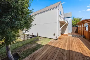 2711 Topaz Dr, Novato, CA 94945 - Photo 37