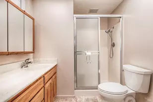 435 Meadowgreen Dr, Santa Rosa, CA 95409 - Photo 23