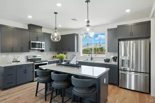 85 Cardamon Ln, Morgan Hill, CA 95037 - Photo 5