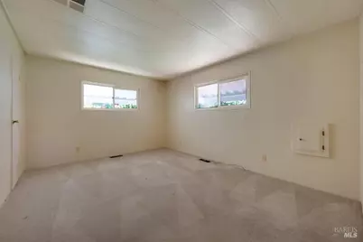 112 Sunrise Lane, Novato, CA 94949 - Photo 17