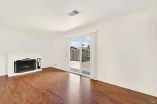 275 Bowline Dr, Vacaville, CA 95687 - Photo 21