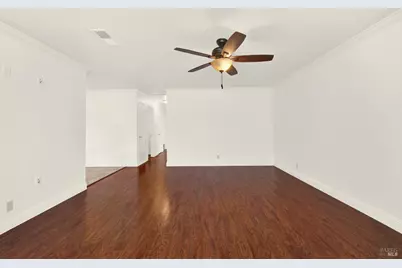 275 Bowline Drive, Vacaville, CA 95687 - Photo 9