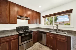 275 Bowline Dr, Vacaville, CA 95687 - Photo 17