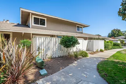 25 Belvedere Court, Napa, CA 94559 - Photo 3