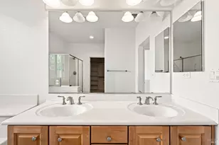 670 Sweet Bay Cir, Vacaville, CA 95687 - Photo 29