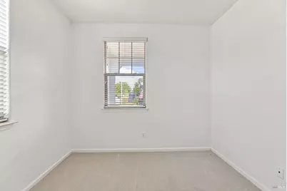 670 Sweet Bay Circle, Vacaville, CA 95687 - Photo 35