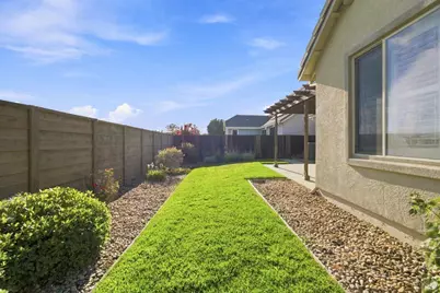 670 Sweet Bay Circle, Vacaville, CA 95687 - Photo 41