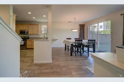 1125 Strawberry Lane, Suisun City, CA 94585 - Photo 3