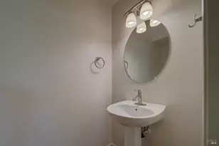 1125 Strawberry Ln, Suisun City, CA 94585 - Photo 9