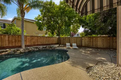 430 Gatehouse Drive, Vacaville, CA 95687 - Photo 49