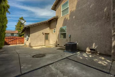 430 Gatehouse Drive, Vacaville, CA 95687 - Photo 57