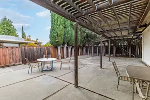 1207 St Frances Dr, Antioch, CA 94509 - Photo 35