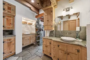 246 Beach Rd, Belvedere, CA 94920 - Photo 47