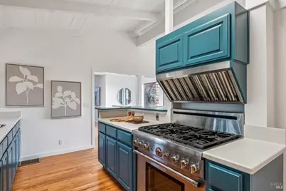35 Oak Place, Belvedere, CA 94920 - Photo 23