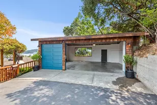 35 Oak Pl, Belvedere, CA 94920 - Photo 3