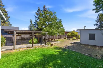 216 Theresa Street, Santa Rosa, CA 95407 - Photo 25