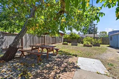 216 Theresa Street, Santa Rosa, CA 95407 - Photo 5