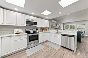 2890 Silverado Ln, Clearlake, CA 95422 - Photo 15