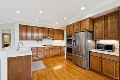 1804 Adobe Creek Drive, Petaluma, CA 94954 - Photo 7