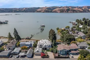455 W I St, Benicia, CA 94510 - Photo 77