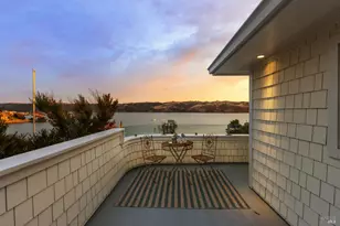 455 W I St, Benicia, CA 94510 - Photo 37