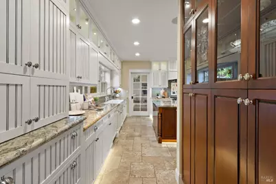 455 W I Street, Benicia, CA 94510 - Photo 17
