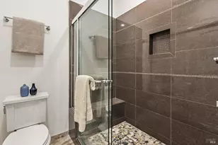 455 W I St, Benicia, CA 94510 - Photo 43