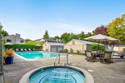 425 Mission Boulevard, Santa Rosa, CA 95409 - Photo 27